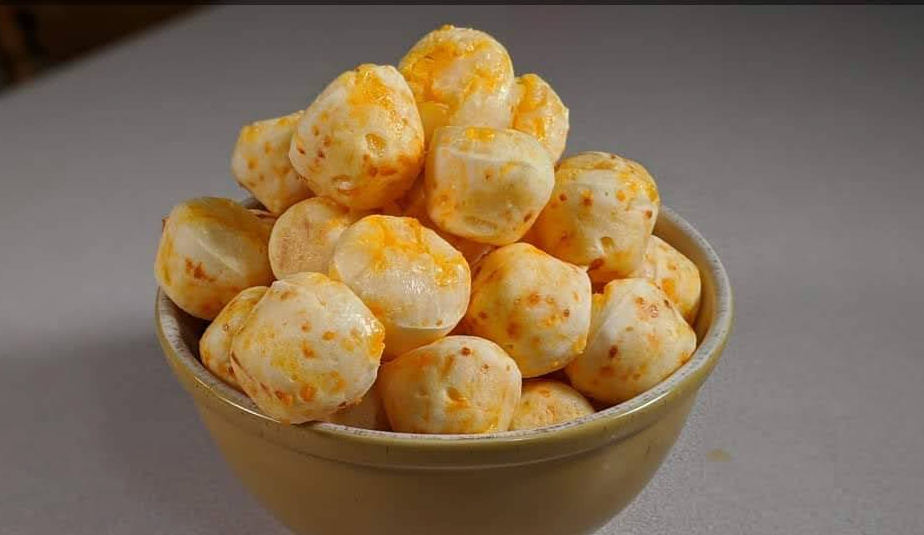 Pao de Queijo - Brazilian Cheese Bread
